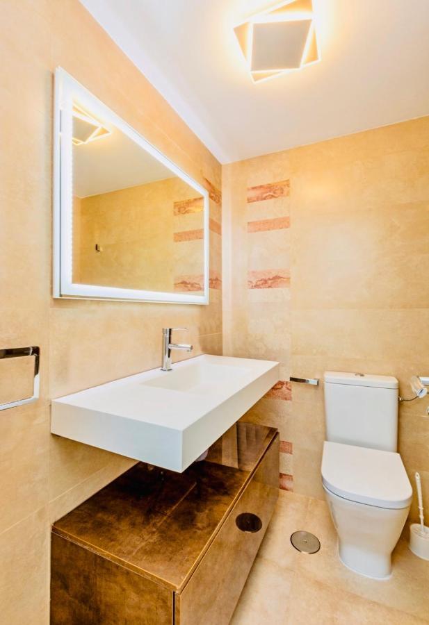 La Carihuela Lux Apartment 토레몰리노스 외부 사진